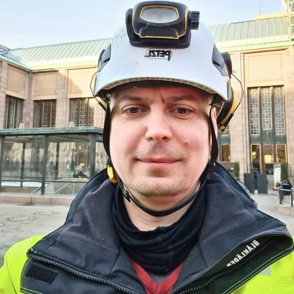 Parvekesaneeraus ja paikallavalu asiantuntija Karl Giske City Restor Finland Oy