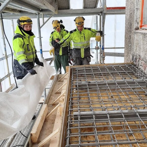 Parvekkeiden korjausprosessi City Restor Finlanf